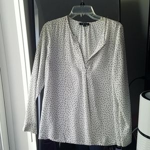 Long sleeve floral blouse